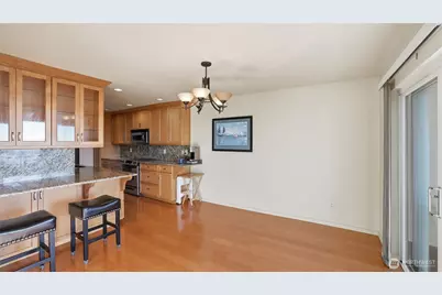 22222 Dock Avenue S #1B, Des Moines, WA 98198 - Photo 11