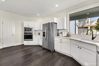 125 Ship Watch Circle, Kalama, WA 98625 - Photo 13