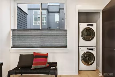 3717 S Dawson Street, Seattle, WA 98118 - Photo 3