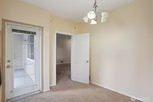 2800 SE 8th St, Renton, WA 98058 - Photo 5