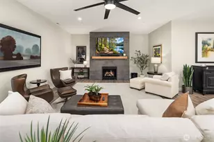 18201 17th St E, Lake Tapps, WA 98391 - Photo 9