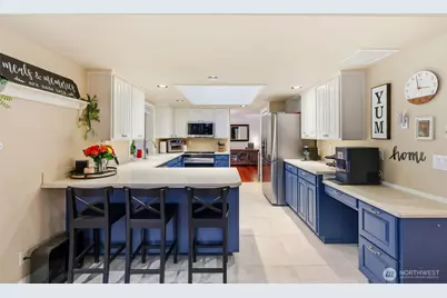 16613 SE 254th Place, Covington, WA 98042 - Photo 15