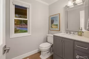 11721 NE 41st St, Kirkland, WA 98033 - Photo 27