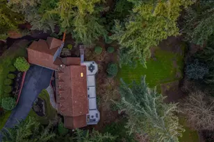 11721 NE 41st St, Kirkland, WA 98033 - Photo 31