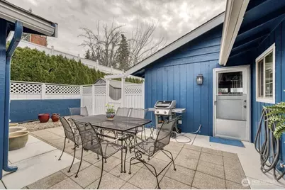 311 Farragut Avenue N, Port Orchard, WA 98366 - Photo 37