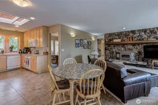 409 Austin Ave, Wenatchee, WA 98801 - Photo 13