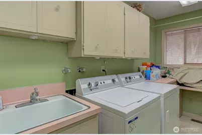 409 Austin Ave, Wenatchee, WA 98801 - Photo 27