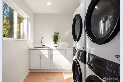 13321 108th Avenue NE #A, Kirkland, WA 98034 - Photo 27