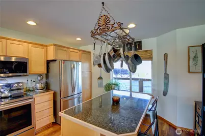 988 Homestead Drive, Burlington, WA 98233 - Photo 15