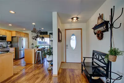 988 Homestead Drive, Burlington, WA 98233 - Photo 7