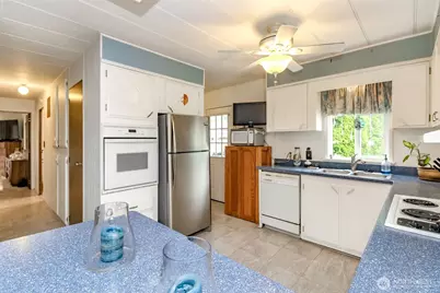 2101 S 324th Street #136, Federal Way, WA 98003 - Photo 11