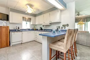 2101 S 324th St, Federal Way, WA 98003 - Photo 9