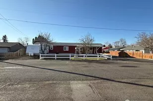 345 NE Della Ave, College Place, WA 99324 - Photo 37