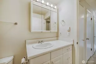 1333 S Winnifred St, Tacoma, WA 98465 - Photo 11