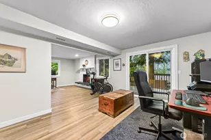 14326 NE 178th St, Woodinville, WA 98072 - Photo 19