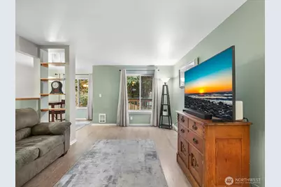 21227 76th Avenue W #B8, Edmonds, WA 98026 - Photo 7