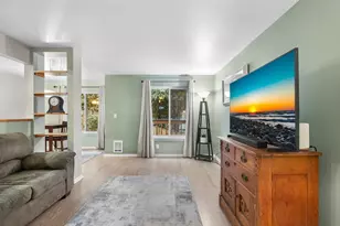 21227 76th Ave W, Edmonds, WA 98026 - Photo 7