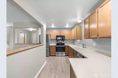 21227 76th Avenue W #B8, Edmonds, WA 98026 - Photo 11