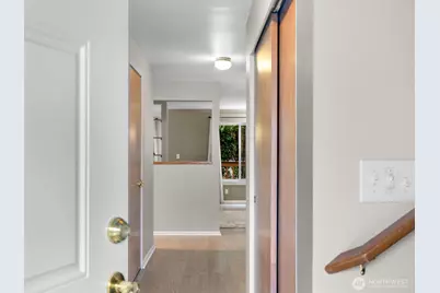 21227 76th Avenue W #B8, Edmonds, WA 98026 - Photo 5