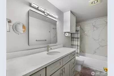 21227 76th Avenue W #B8, Edmonds, WA 98026 - Photo 23
