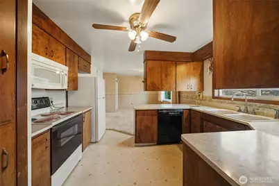 1044 N Clinton St, Walla Walla, WA 99362 - Photo 7