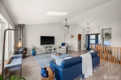 91 E Franjo Beach Drive, Shelton, WA 98584 - Photo 9