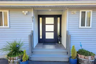 91 E Franjo Beach Dr, Shelton, WA 98584 - Photo 3