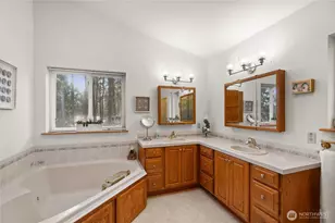 91 E Franjo Beach Dr, Shelton, WA 98584 - Photo 13
