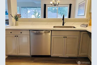 8828 238th St SW #D1, Edmonds, WA 98026 - Photo 11