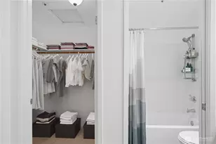 19230 Forest Park Dr NE, Seattle, WA 98155 - Photo 13