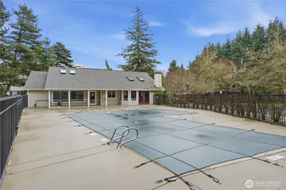 19230 Forest Park Drive NE #H-327, Seattle, WA 98155 - Photo 23