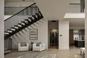 8024 NE 8th St, Medina, WA 98039 - Photo 3