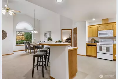 606 NW 12th Loop, Oak Harbor, WA 98277 - Photo 7