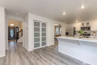 2803 31st Street SE, Puyallup, WA 98374 - Photo 11