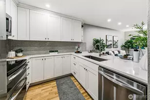 275 W Roy St, Seattle, WA 98119 - Photo 9