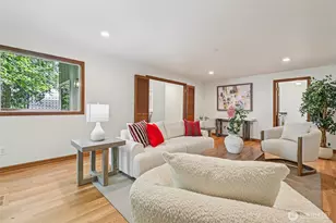 411 West LK Sammamish Pkwy NE, Bellevue, WA 98008 - Photo 29