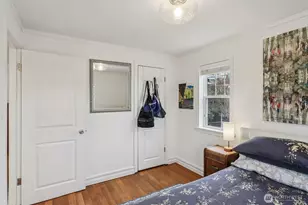 2418 W Boston, Seattle, WA 98199 - Photo 17