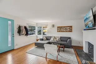 2418 W Boston, Seattle, WA 98199 - Photo 5
