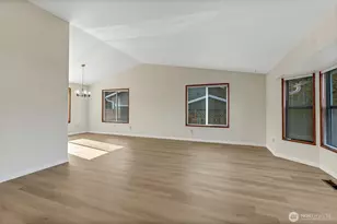 11921 SE 260th Pl, Kent, WA 98030 - Photo 21