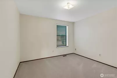 11921 SE 260th Place, Kent, WA 98030 - Photo 17