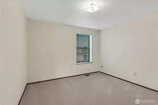 11921 SE 260th Pl, Kent, WA 98030 - Photo 17