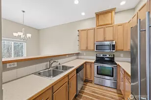 4637 Celia Way, Bellingham, WA 98226 - Photo 5