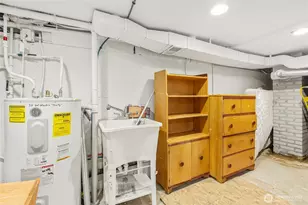 4431 SW Admiral Wy, Seattle, WA 98116 - Photo 15