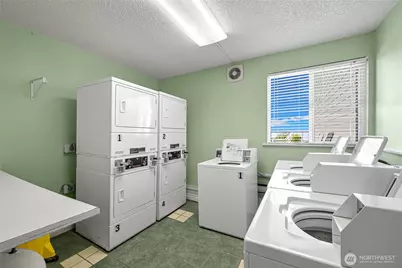 444 S State Street #317, Bellingham, WA 98225 - Photo 23