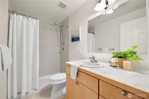 444 S State St, Bellingham, WA 98225 - Photo 17