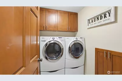 16404 142nd Place SE, Renton, WA 98058 - Photo 17