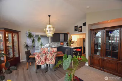 1304 Hillcrest Parkway, Mount Vernon, WA 98274 - Photo 15