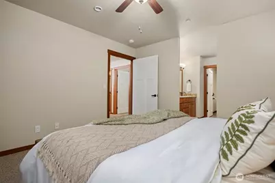 212 W Maberry Drive #302, Lynden, WA 98264 - Photo 17