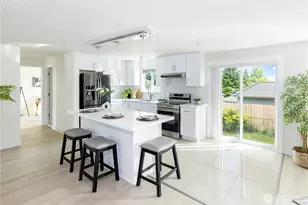 8304 42nd Pl S, Seattle, WA 98118 - Photo 11