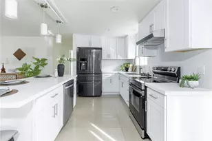 8304 42nd Pl S, Seattle, WA 98118 - Photo 13